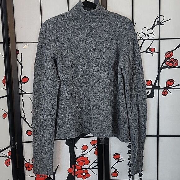 Aritzia Wilfred Free Mical Sweater - Picture 2 of 14